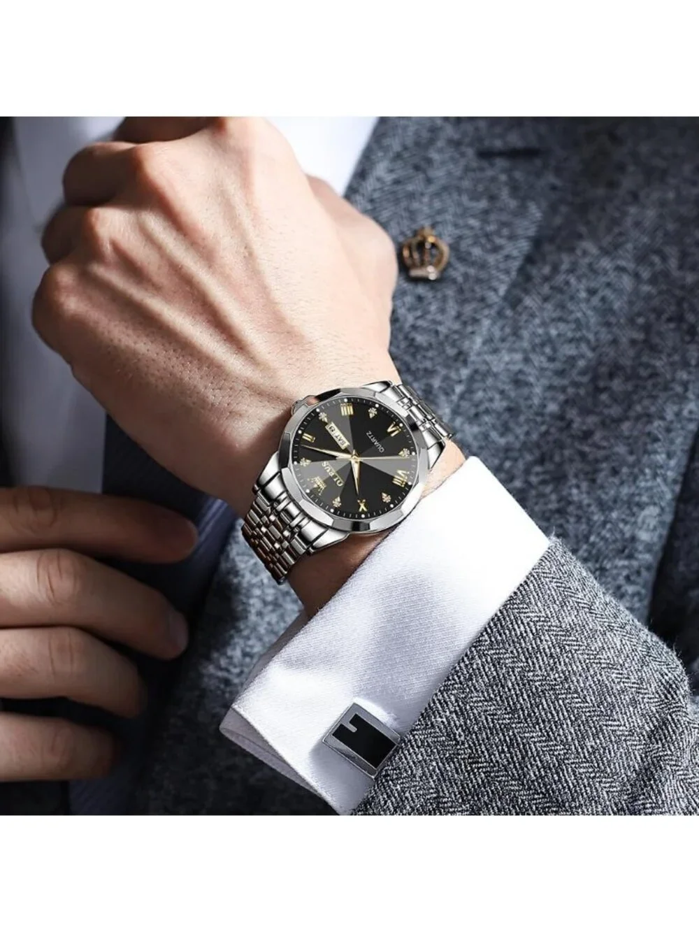 Men's Silver And Black Diamond Stainless Steel Analog Quartz Waterproof Watch